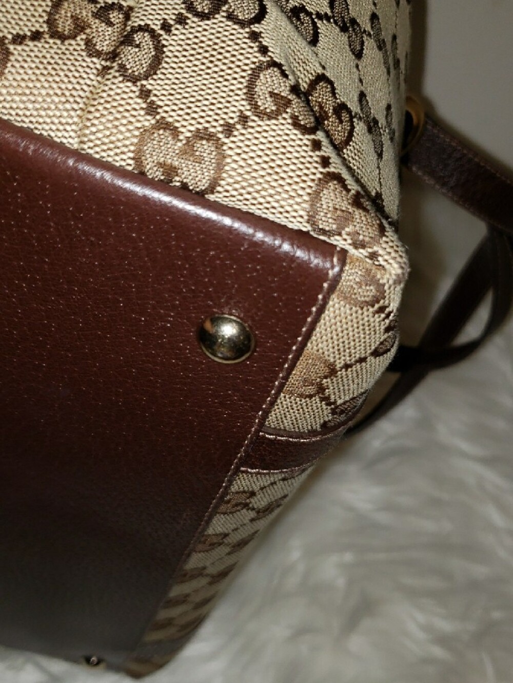 Gucci Beige GG Canvas Shoulder Bag with Dark Brown Leather Trim - Picture 12 of 16